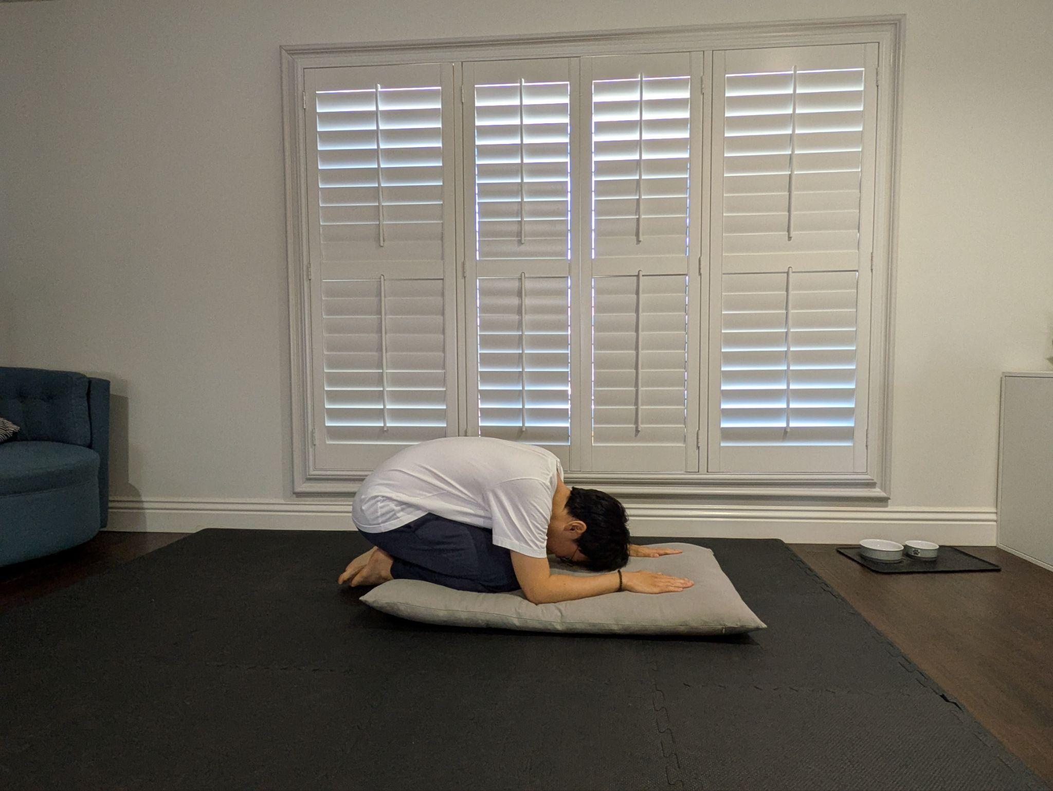 Full bow with forehead on the mat